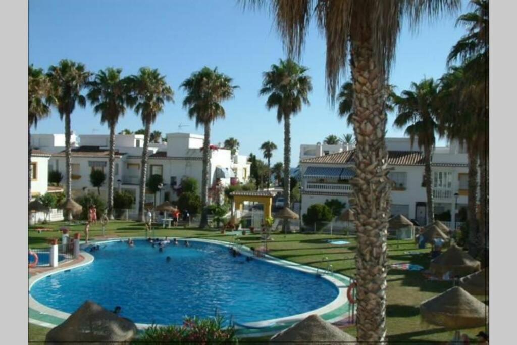 El Penon Idilico Piso A Pie De Playa Apartment Salobreña Екстериор снимка